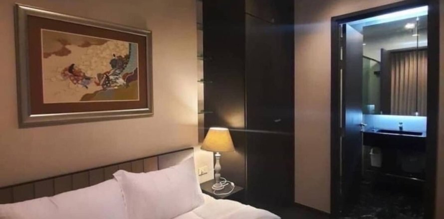 Студия в кондо в Ваттхане, Бангкок, Таиланд № 153375