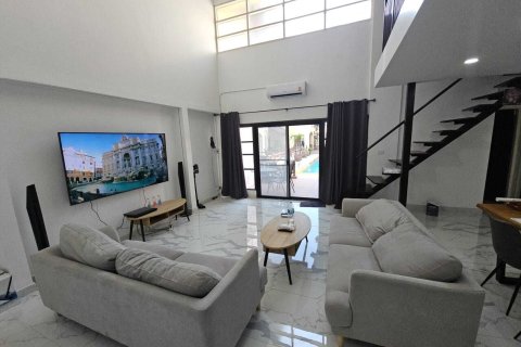 Дом в Паттайе, Таиланд с 6 спальнями  № 153371 - фото 5