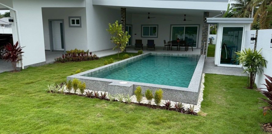 Villa in Hua Hin, Thailand 3 bedrooms № 153374