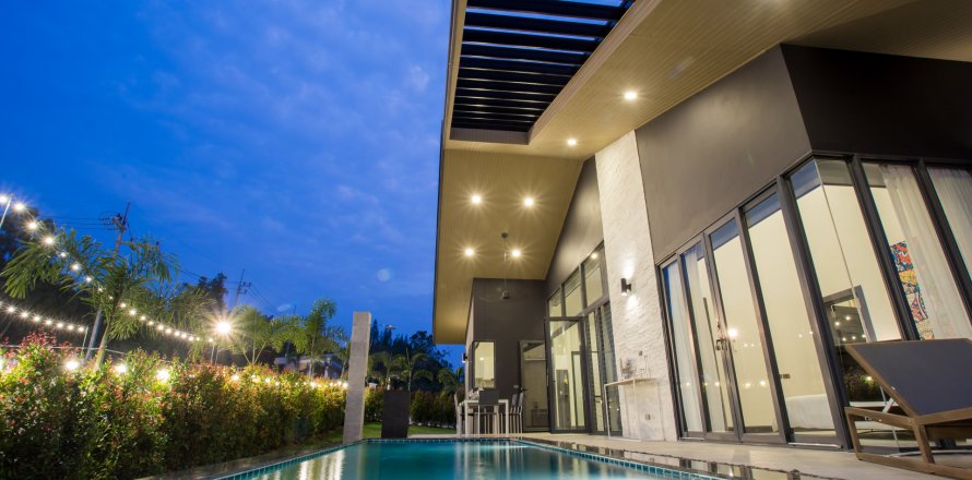 Villa in Hua Hin, Thailand 3 bedrooms № 168454