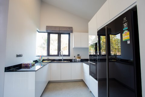 Villa in Hua Hin, Thailand 3 bedrooms № 168454 - photo 12