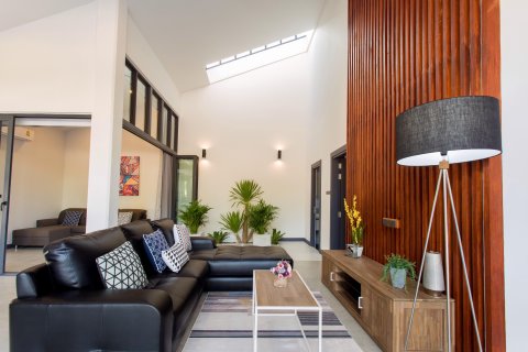 Villa in Hua Hin, Thailand 3 bedrooms № 168454 - photo 7