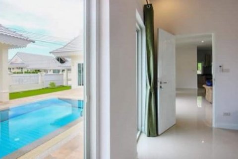 Villa in Hua Hin, Thailand 3 bedrooms № 168455 - photo 4