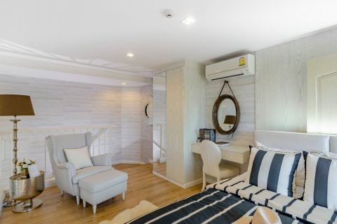 Condo in Hua Hin, Thailand, 2 bedrooms  № 168450 - photo 29