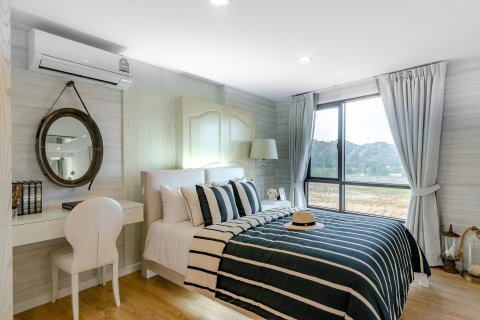 Condo in Hua Hin, Thailand, 2 bedrooms  № 168450 - photo 28