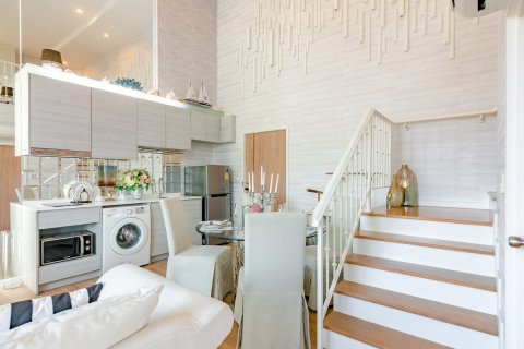 Condo in Hua Hin, Thailand, 2 bedrooms  № 168450 - photo 10