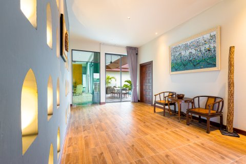 Villa in Hua Hin, Thailand 3 bedrooms № 168453 - photo 8