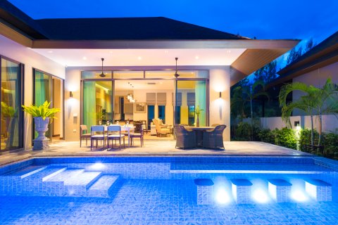 Villa in Hua Hin, Thailand 3 bedrooms № 168453