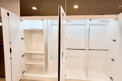 Studio in the Condo in Watthana, Bangkok, Thailand  № 150102 - photo 10