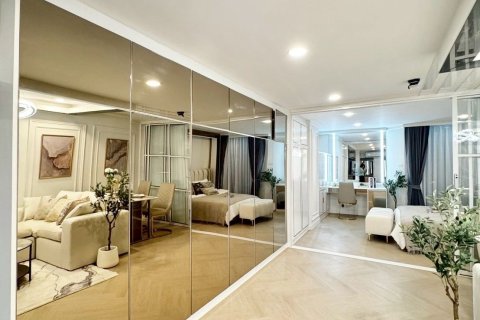 Studio in the Condo in Watthana, Bangkok, Thailand  № 150102 - photo 16