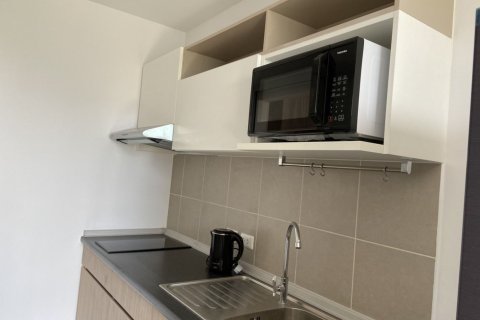 Кондоминиум с 2 спальнями в Хуай Кванге, Бангкок, Таиланд № 150105 - фото 3