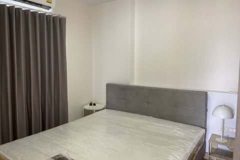 Кондоминиум с 2 спальнями в Хуай Кванге, Бангкок, Таиланд № 150105 - фото 4