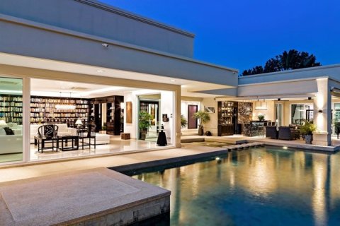 Haus in Pattaya, Thailand 7 Schlafzimmer № 223115 - Foto 5