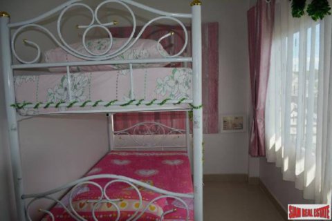Villa on Jomtien Beach, Pattaya, Thailand 2 bedrooms № 193119 - photo 5