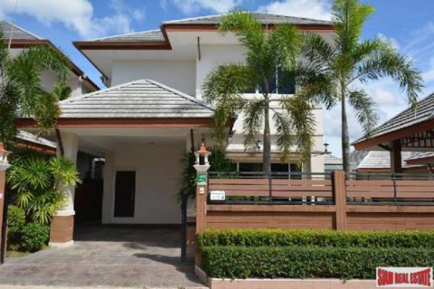 Villa on Jomtien Beach, Pattaya, Thailand 2 bedrooms № 193119