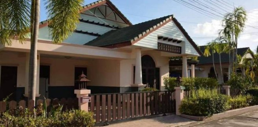 House on Jomtien Beach, Pattaya, Thailand 3 bedrooms № 193120
