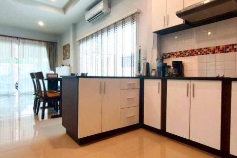 Дом в Паттайе, Таиланд с 3 спальнями  № 172763 - фото 10