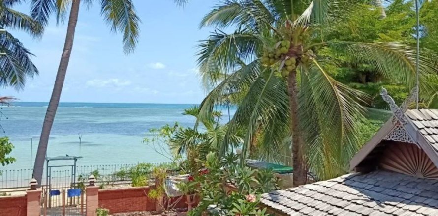 Villa à Surat Thani, Thaïlande 4 chambres № 172760