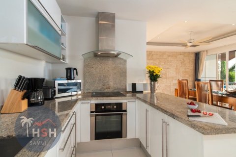 Villa in Ko Samui, Thailand 3 bedrooms № 180102 - photo 8