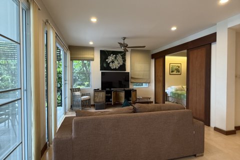 Condo à Pa Klok, Thaïlande, 2 chambres  № 173485 - photo 17