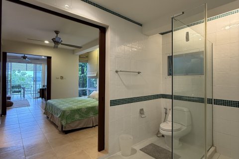 Condo à Pa Klok, Thaïlande, 2 chambres  № 173485 - photo 28