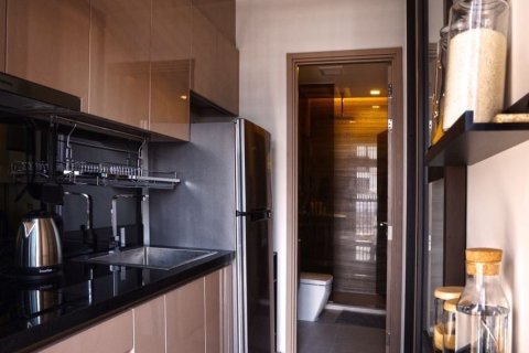 Studio dans le Condo à Watthana, Bangkok, Thaïlande № 173487 - photo 3