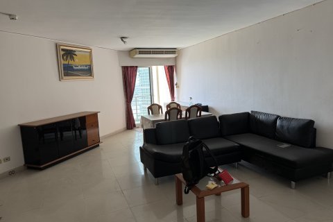 Квартира в Ян Наве, Бангкок, Таиланд с 3 спальнями  № 173484 - фото 2