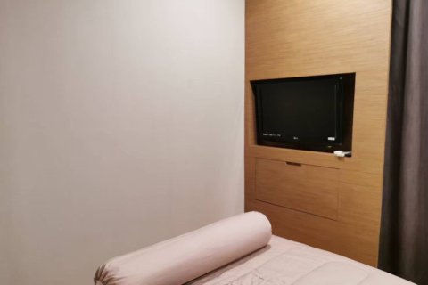 Condo in Khlong Toei, Bangkok, Thailand, 2 bedrooms  № 173489 - photo 7