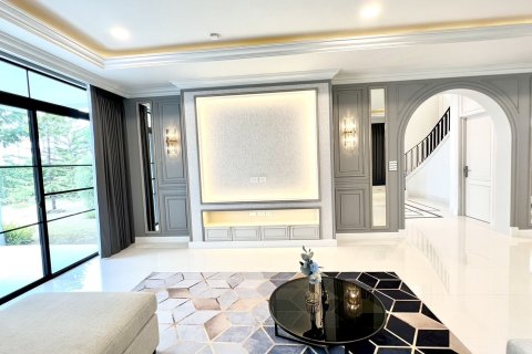 Maison à Saphan Sung, Bangkok, Thaïlande 5 chambres № 173486 - photo 12