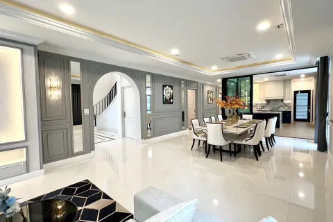 Maison à Saphan Sung, Bangkok, Thaïlande 5 chambres № 173486 - photo 13