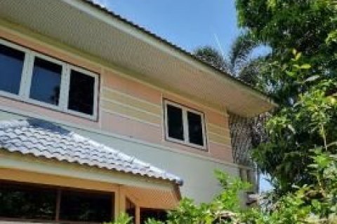 House in Taphan Hin, Thailand 3 bedrooms № 169473 - photo 2