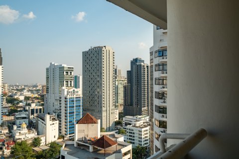 Condo à Watthana, Bangkok, Thaïlande, 3 chambres  № 161123 - photo 10