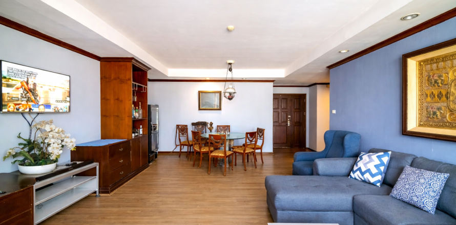 Condo à Watthana, Bangkok, Thaïlande, 3 chambres  № 161123