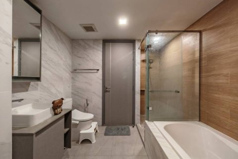 Condo in Bangkok, Thailand, 1 bedroom  № 161121 - photo 9