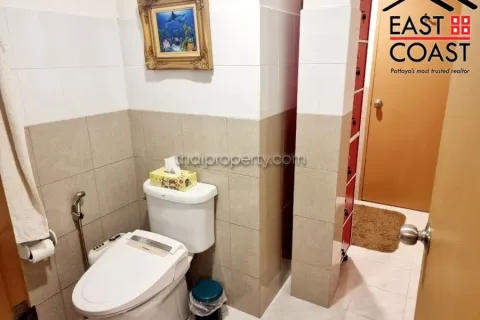 Condominio de 2 dormitorios en Jomtien Beach, Pattaya, Tailandia № 213249 - foto 12