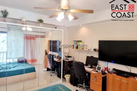 Condominio de 2 dormitorios en Jomtien Beach, Pattaya, Tailandia № 213249 - foto 10