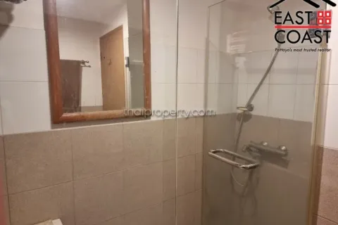 Condominio de 2 dormitorios en Jomtien Beach, Pattaya, Tailandia № 213249 - foto 14