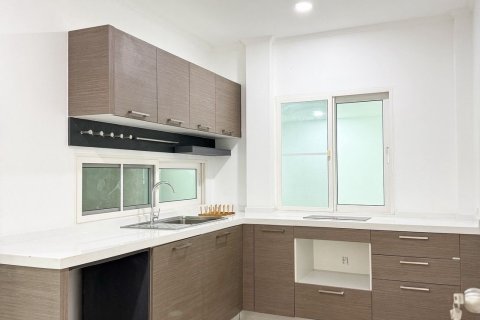 House in Phuket, Thailand 4 bedrooms № 163395 - photo 14