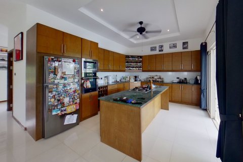 Villa in Hua Hin, Thailand 3 bedrooms № 163396 - photo 5