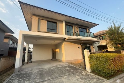 House in Sai Mai, Bangkok, Thailand 4 bedrooms № 163393