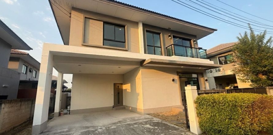 House in Sai Mai, Bangkok, Thailand 4 bedrooms № 163393