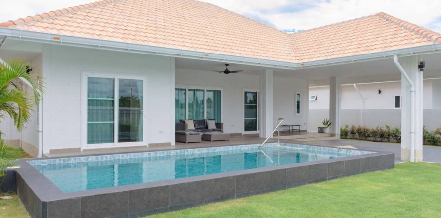 Вилла в Хуа Хине, Таиланд с 3 спальнями № 134472