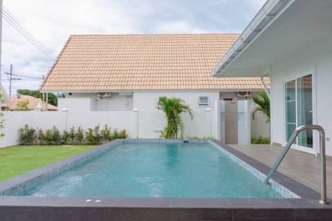 Вилла в Хуа Хине, Таиланд с 3 спальнями № 134472 - фото 2