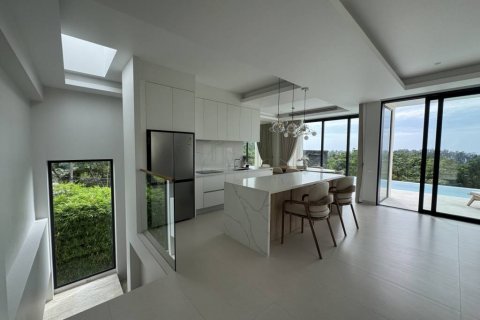 Villa in Phuket, Thailand 4 bedrooms № 134469 - photo 3