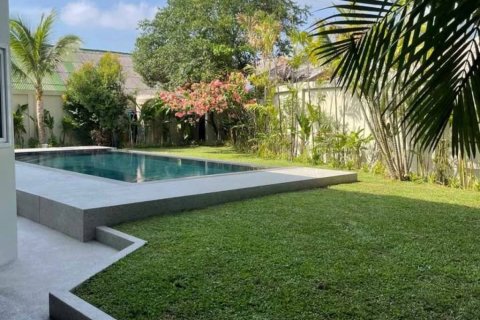 Villa in Rawai, Thailand 3 bedrooms № 134474 - photo 7