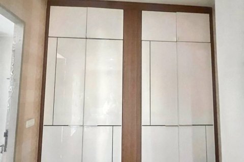 Кондоминиум с 2 спальнями в Бангкоке, Таиланд № 114084 - фото 6