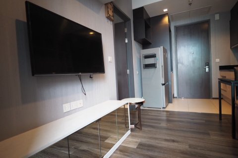 Студия в кондо в Ваттхане, Бангкок, Таиланд № 153172 - фото 11