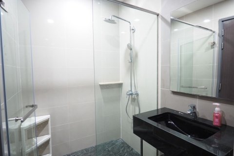 Студия в кондо в Ваттхане, Бангкок, Таиланд № 153172 - фото 7