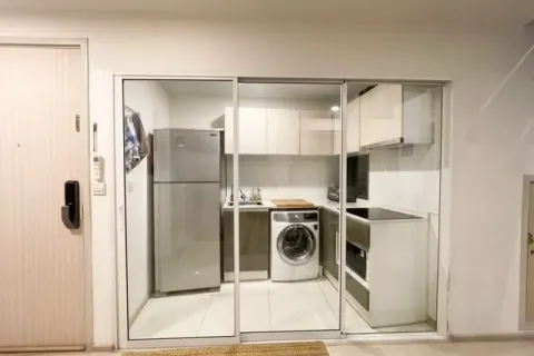 Кондоминиум с 2 спальнями в Пхракханонге, Бангкок, Таиланд № 153173 - фото 2