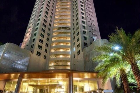 Condo à Bangkok, Thaïlande, 1 chambre  № 157523
